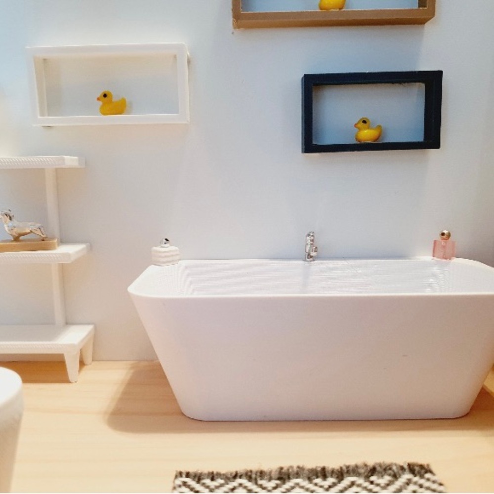 1:12 scale handmade bathroom purchased from Etsy